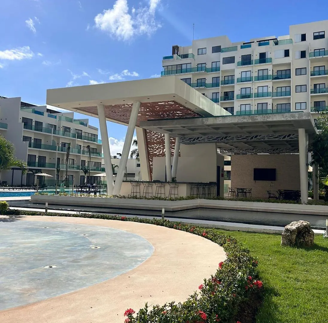 Las Palmas Precioso Departamento Listo Para Estrenar Playa del Carmen 0*,